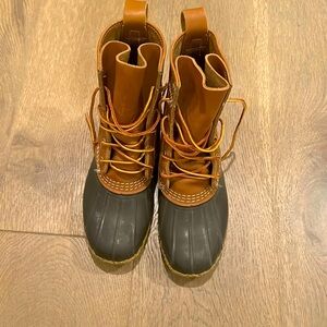 Women’s LL bean boots size 6